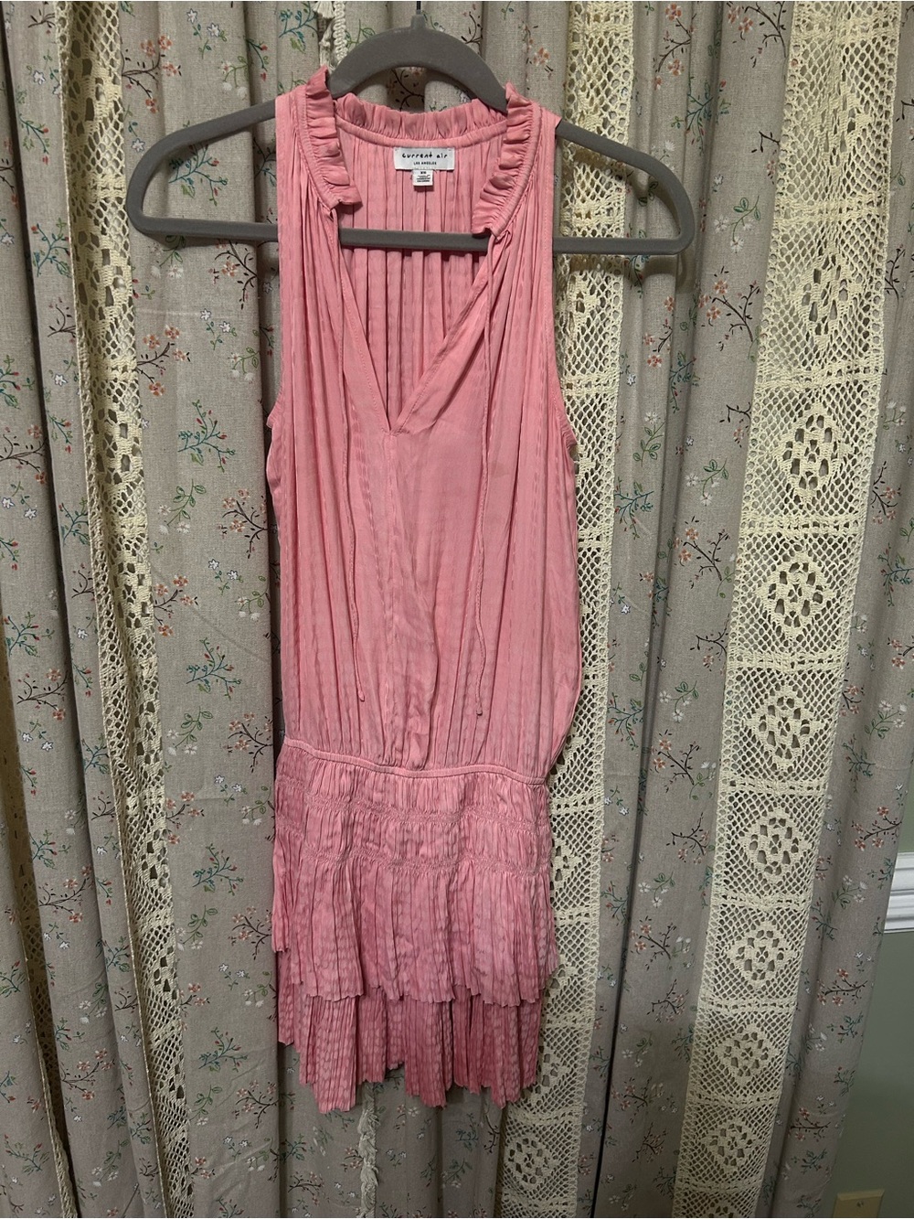 Current Air Pink Ruffle Neck‎ Mini Dress XS Pleated Anthropologie